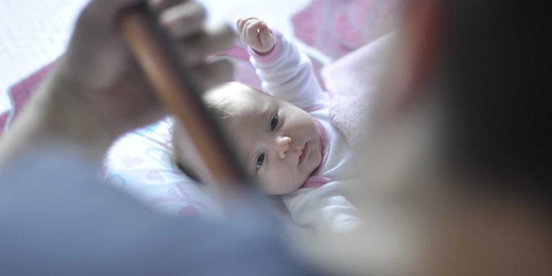 返璞归真：用木材、石材与藤编打造极简主义家居的‘美丽家’哲学